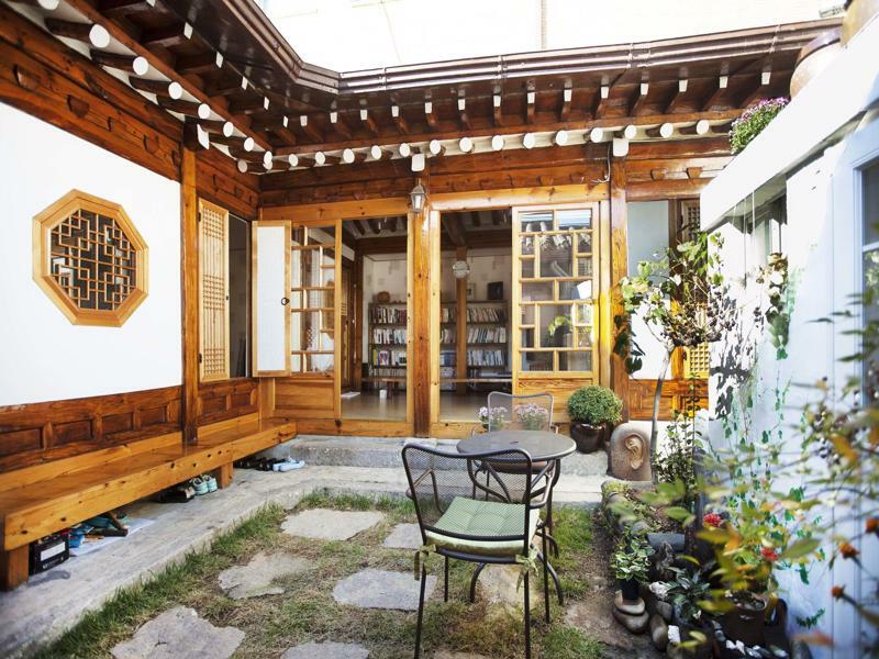 Vine Hanok